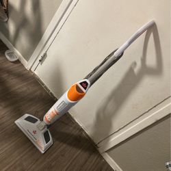 Bisselle Steam Mop 