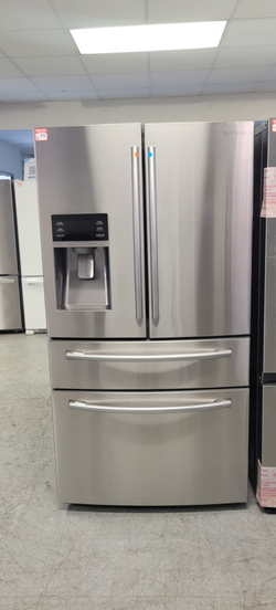 Samsung 4‑Door French Door Fridge – Stainless, Ice/Water on Door