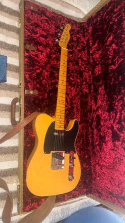 Fender American vintage 1951  $1600 ( no trades)