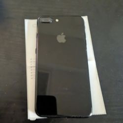 Refurbished Iphone 7 Plus + 32 GB Carrier unlocked, unlocked