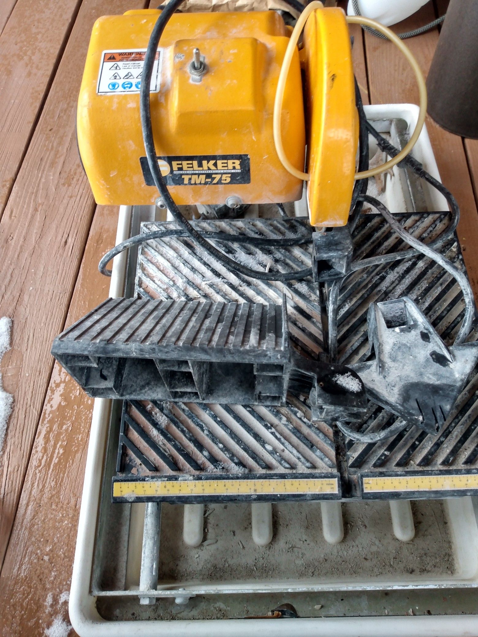 Felker tm75 wet tile saw for Sale in North Royalton, OH OfferUp