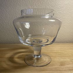 Candy Fruit and Nut Clear Glass Stemmed  Compote Dish