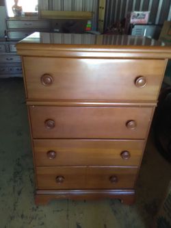 SUMTER Chest of Drawers Antique