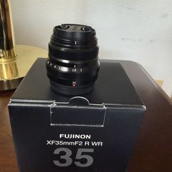 Fujifilm Xf 35nm F2 Lens $300