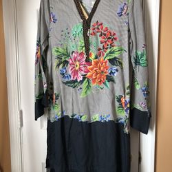 Pakistani Kurtis and Suits 