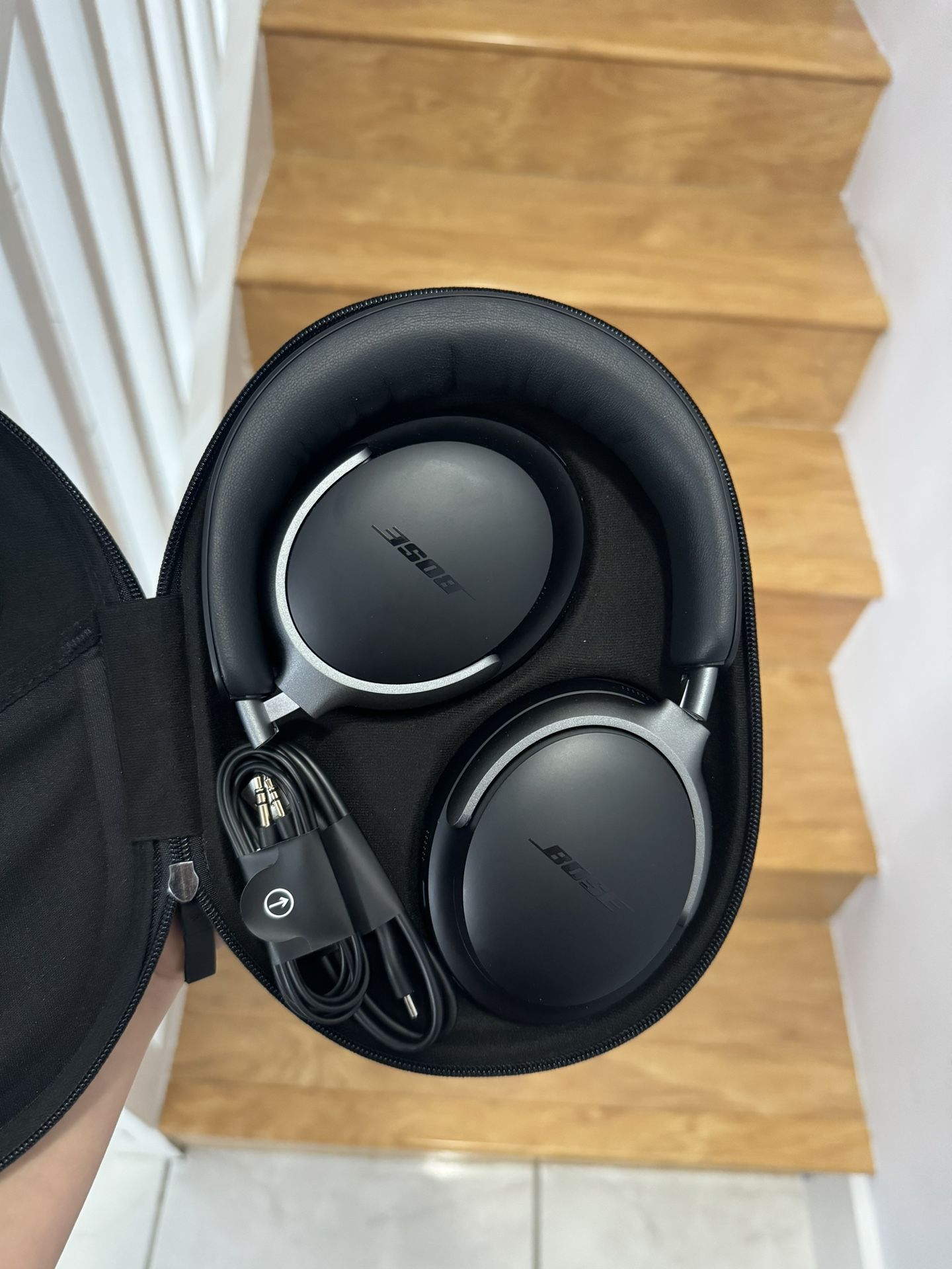 Bose Noise Cancelling Ultras headphones