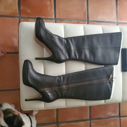 Vince Camuto Women's Boots