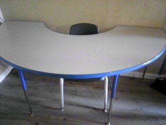 Brand New School table With Chairs 