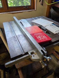 Vintage Craftsman 10-inch table saw - 3/4 Horse Power