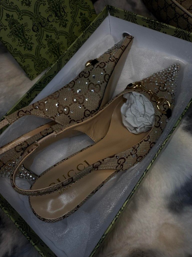 Heels Size 8