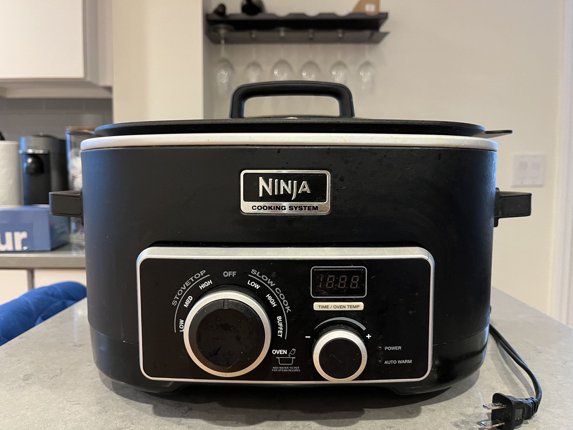 Ninja MC751 3-in-1 6 Quart Stovetop, Oven, & Slow Cooker Cooking