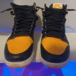 Jordan 1 High Taxis