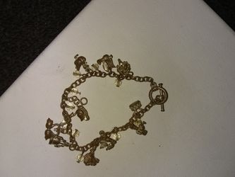 Charm bracelet