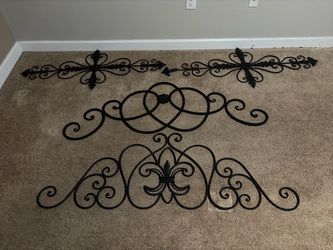 4 piece set Wrought Iron Black Metal Fleur-de-Lis Scroll Wall Decor $99 OBO