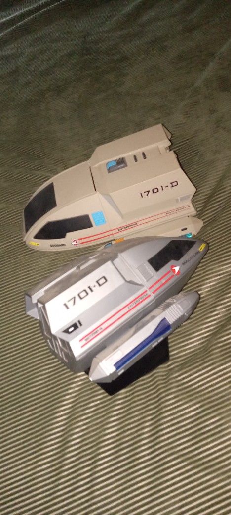 Rare Lot Of 2 Original Factory Star Trek 1701-D Space Travel Ships Deal