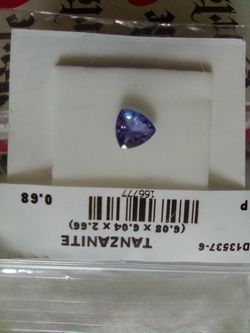 Natural tanzanite gemstone
