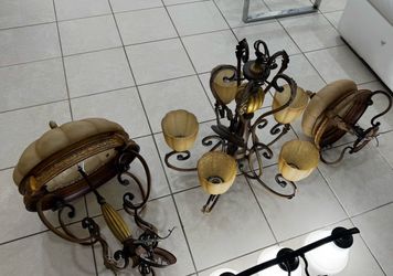 3 Lamps . Good Condition. Very very cheaper