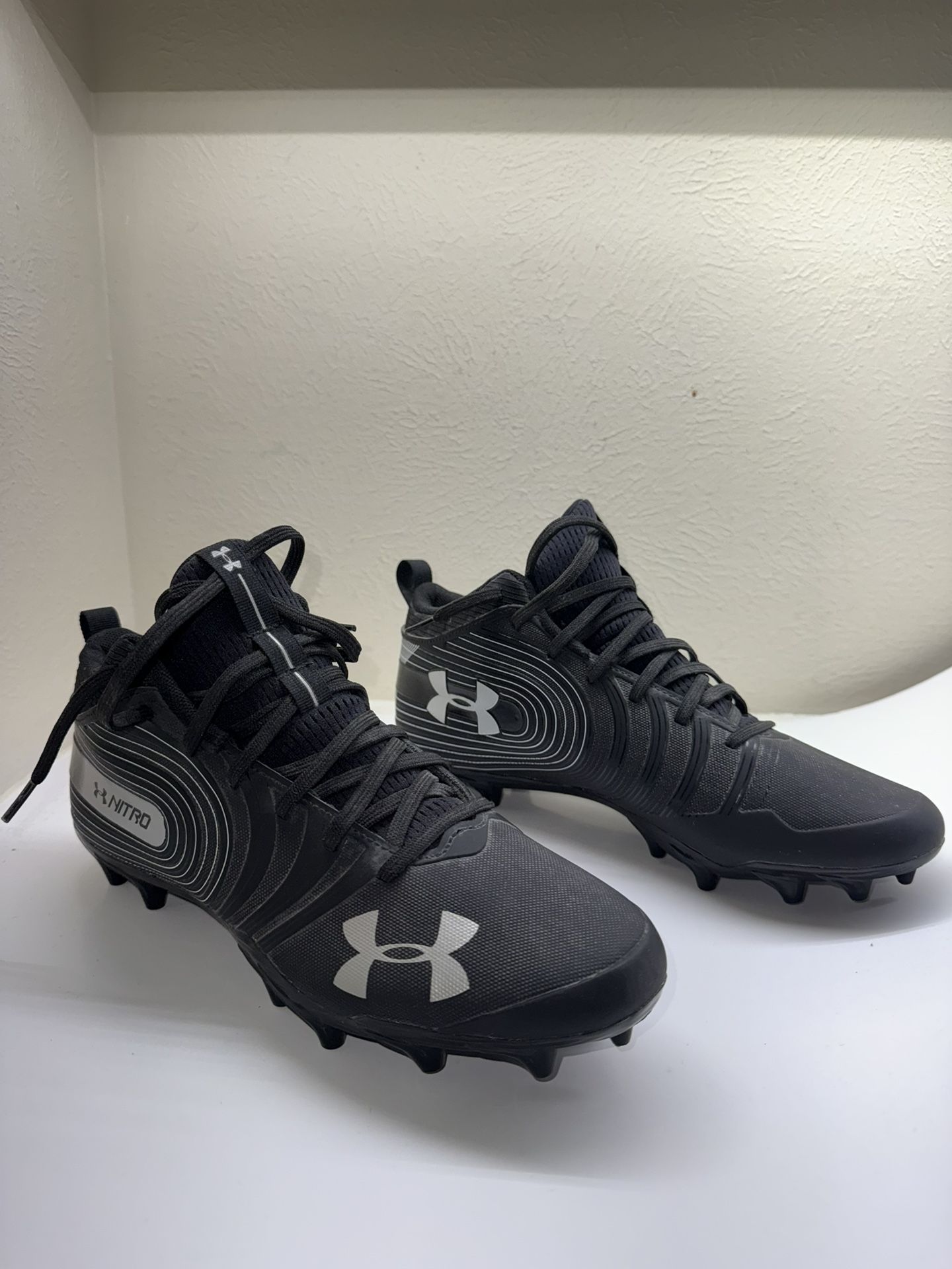 Under Armour Cleats Size 9