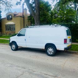2010 Ford Econoline