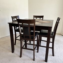 Quality Wood Kitchen Table with 4 Wood and Leather Dining Chairs