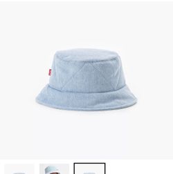 Levi’s Puff Bucket Hat