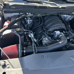 14-18 gmc Sierra Chevy Silverado cold air intake Kit (brand new)