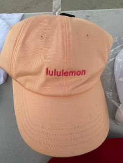 Lululemon hat new 20$