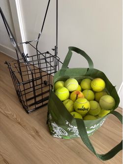 72 Tennis Balls + Free Rolling Hopper Cart