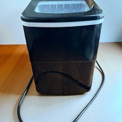 AGLUCKY Countertop Ice Maker – Model HZB-12/B – Compact & Efficient