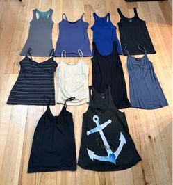 10 brand name tank tops size Small
