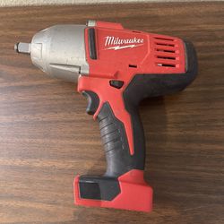 Milwaukee 1/2” M18 Impact Wrench Tool