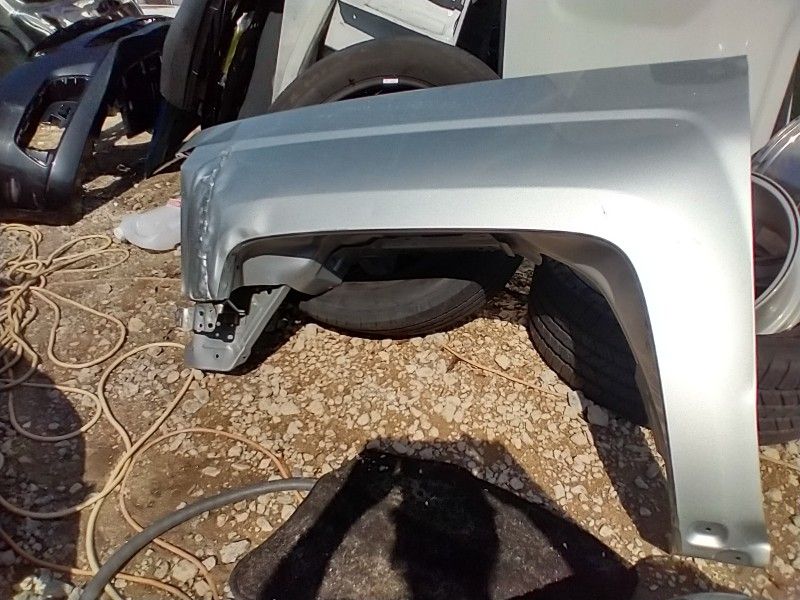 Driver Side Fender Or 2014 To 2018 Chevy Truck 1500 Or 2500