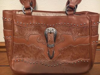 "Country Road" Leather Studded Western Bag