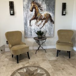 2 Accent Chairs Good Condition 