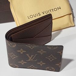 LV Wallet Authentic brand New