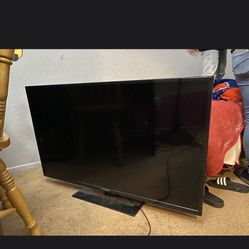 45" Element TV