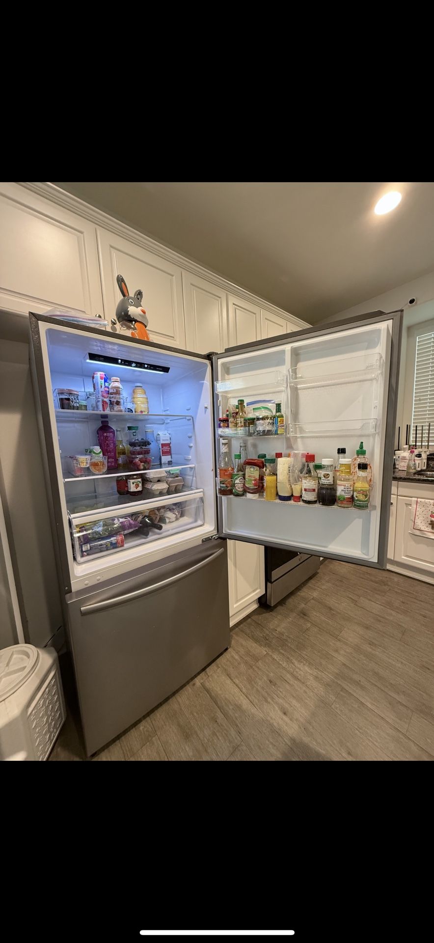 MORA REFRIGERATOR
