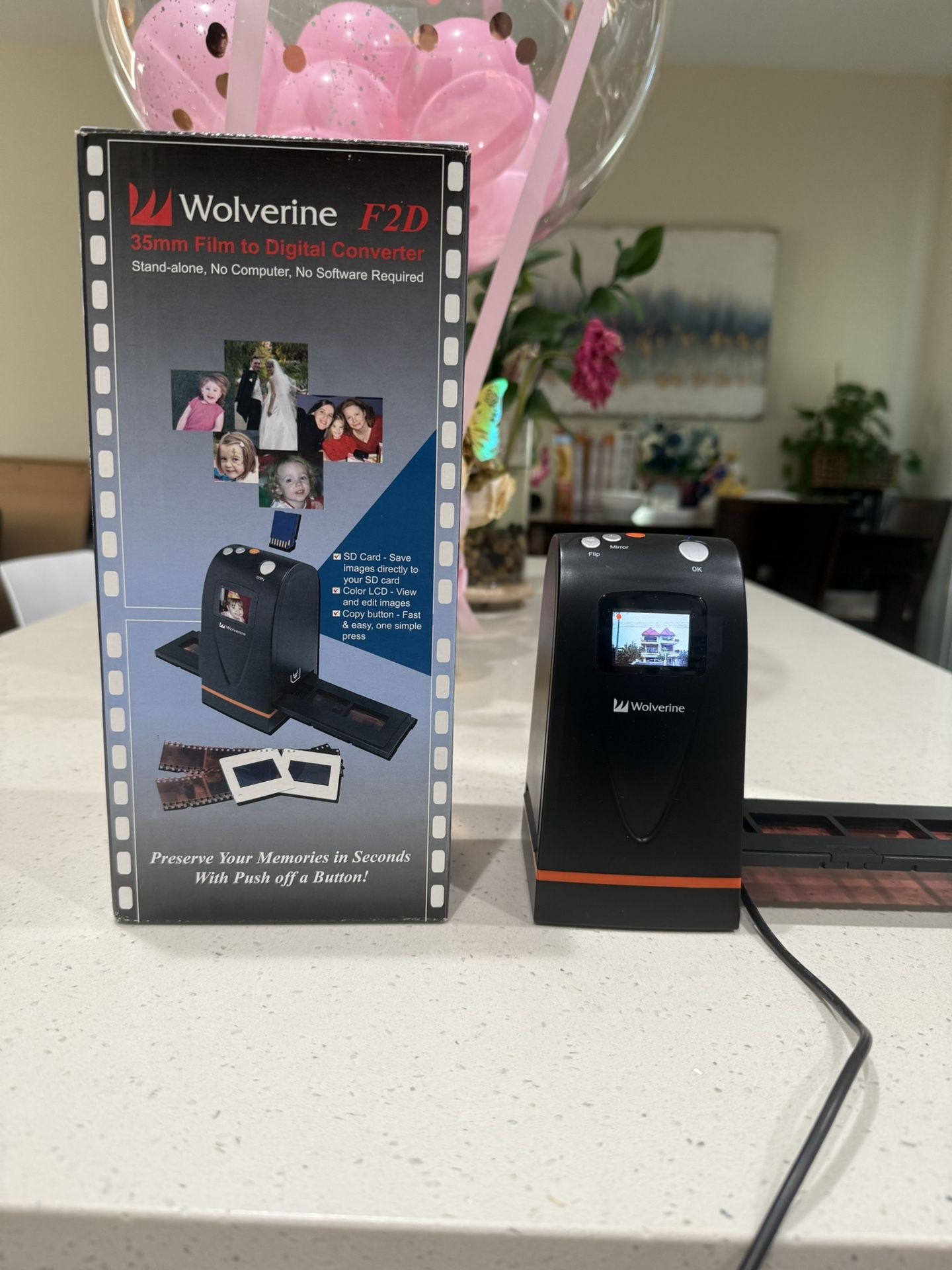 Wolverine F2D 35mm Film to Digital Converter