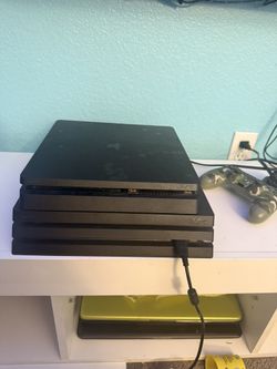 Ps4 Pro And Ps4 Slim