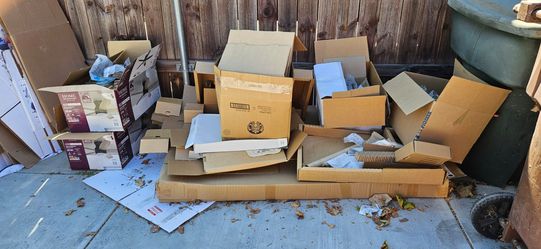 Free moving boxes