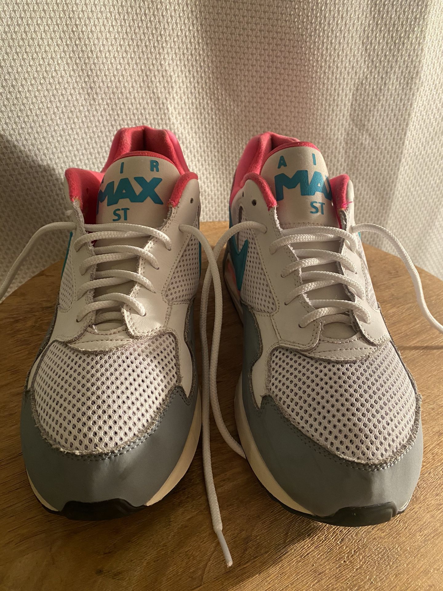 Air Max ST Dusty cactus size 11