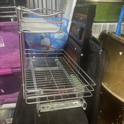 Metal pull out under sink organizer 