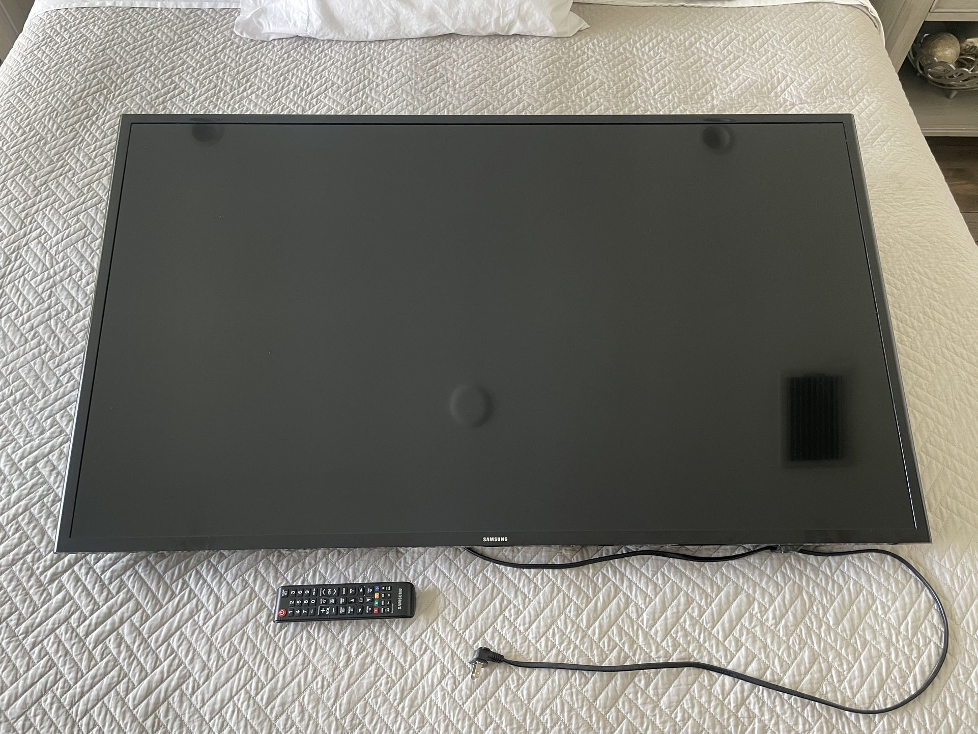 Samsung - 48” - LED - 1080p - Smart - HDTV