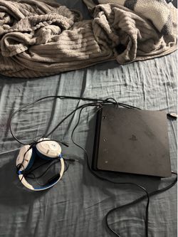 PS4 and headset