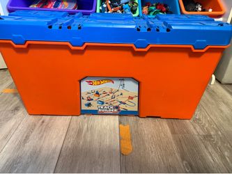 Hot wheels tracks with storage box!