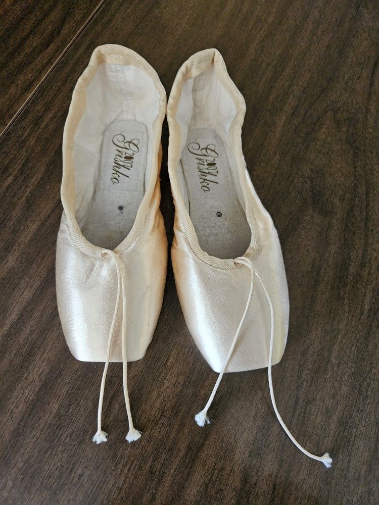Grishko 2007 Ballet TOE Shoes Size 5.5 Made In Russia