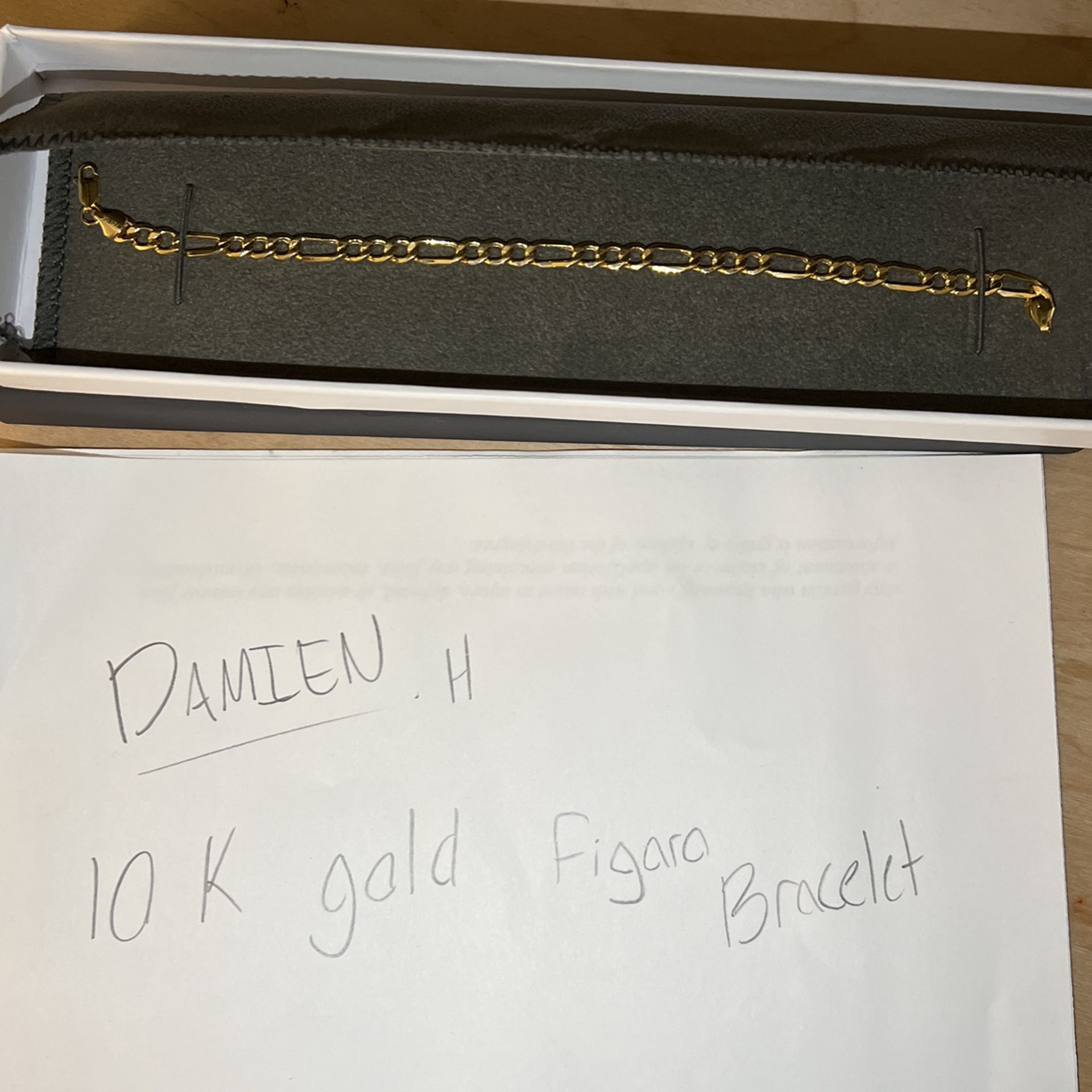 10k Gold Figaro Bracelet 