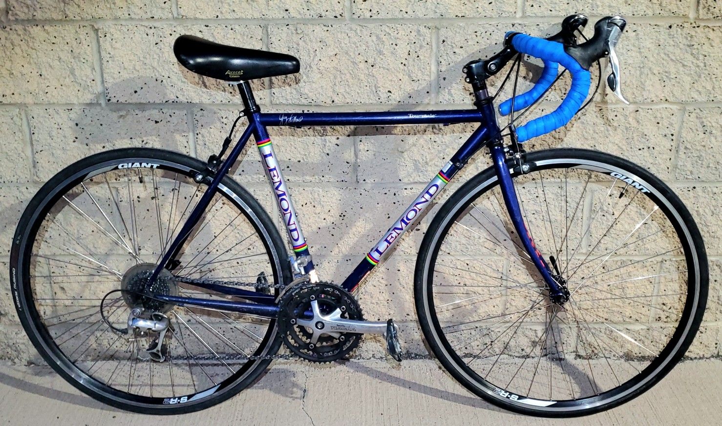LeMond 52cm Road Bike w Carbon Fork - Lightweight Steel Frame - Reynolds 853 -
Nice condition
