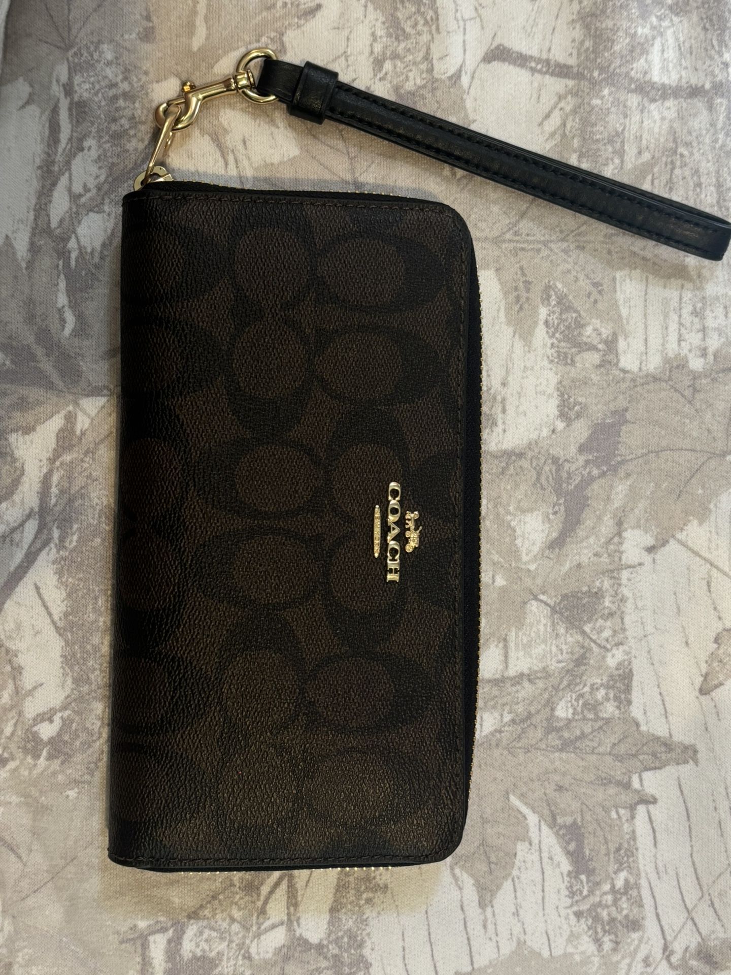 Coach wallet Wristlet