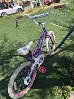 Se bende bicicleta para niña como nueba